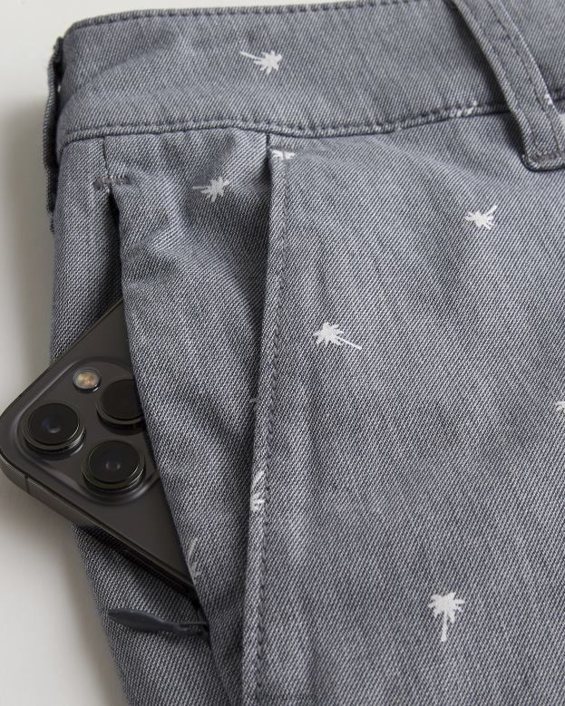 Bottoms Hollister Men Palm Pattern Flat-Front Twill Shorts 9\\ 488201390 Heather Navy Print